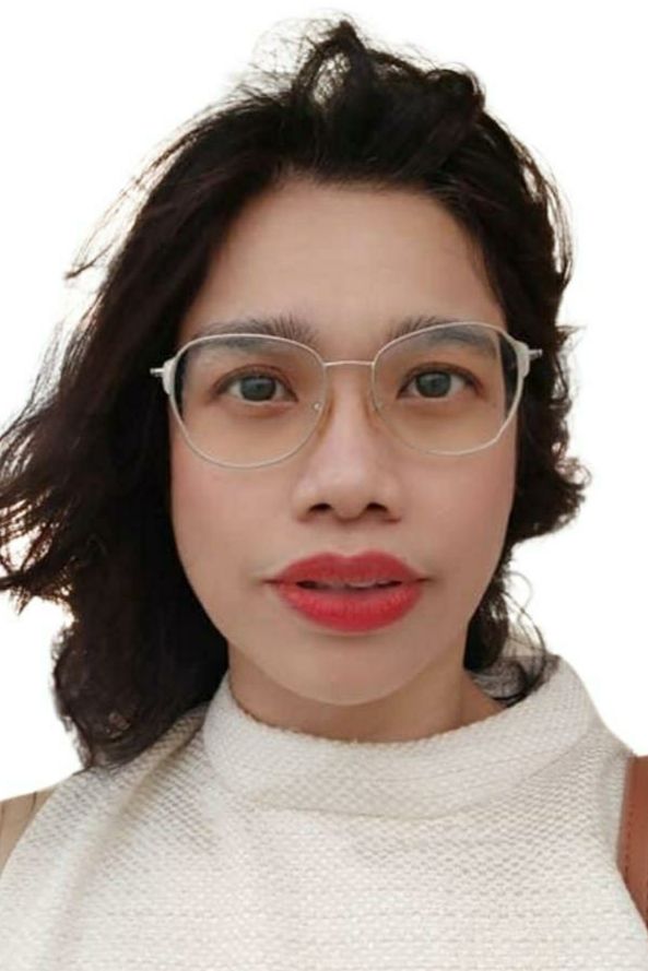 Headshot of Deasy Simandjuntak