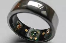 Close up of an Oura ring