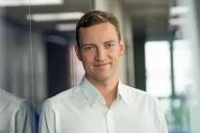 Headshot of Nils Heller