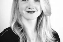 headshot of Brett Simpson