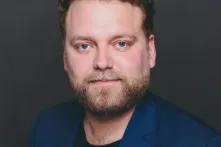 headshot of Valentin Persau