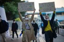 women protesting Russia's invasion of Ukraine