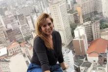 headshot of Camila Saccomori