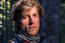 headshot of Simon Berlin