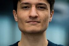 headshot of Hans Böhringer